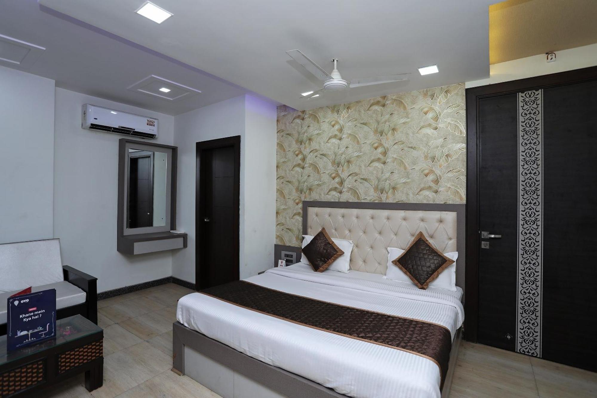 Oyo Hotel Vaishnavi Heritage Inn Agra  Exterior photo