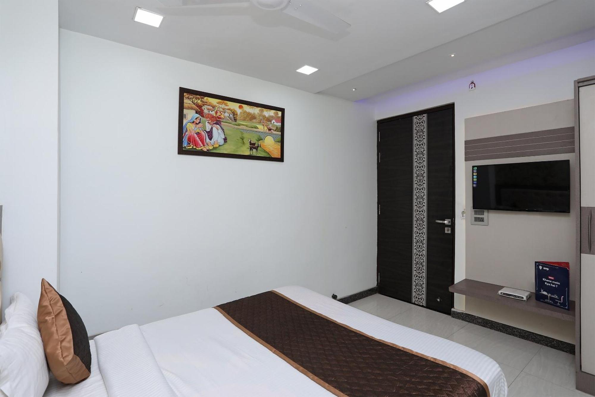 Oyo Hotel Vaishnavi Heritage Inn Agra  Exterior photo