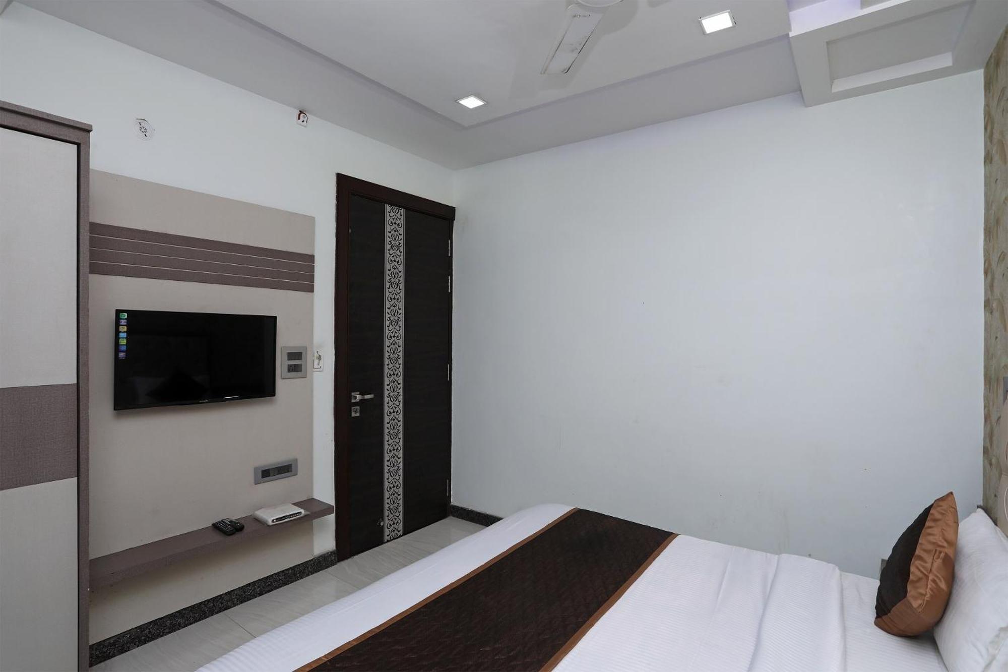 Oyo Hotel Vaishnavi Heritage Inn Agra  Exterior photo